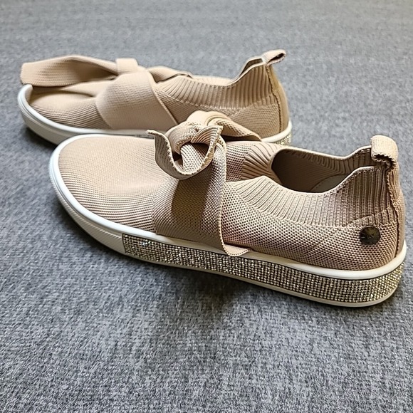 Bernie Mev New York Knit Slip On Sneakers Women's Size 41 Beige Bow Rhinestone - Picture 2 of 11